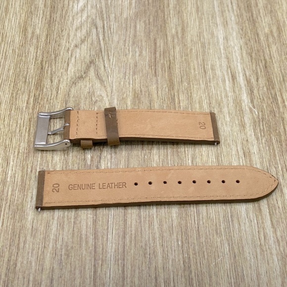 Crazy Horse Moro 360 2nd Gen Leather Etched Watch Band - Picture 2 of 10